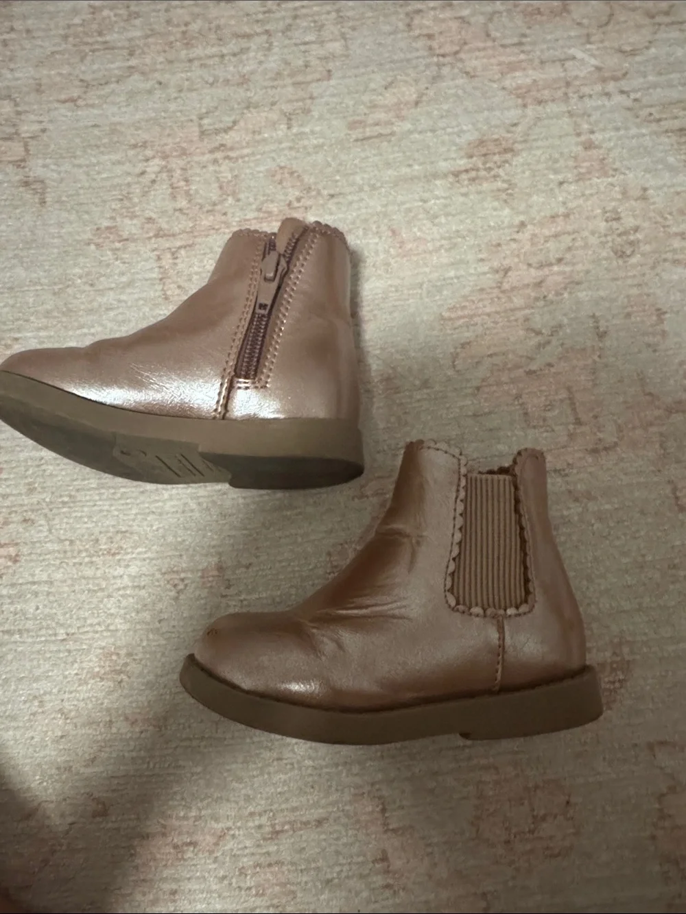 Old Navy Toddler Pink Shinmer Chelsea Boots